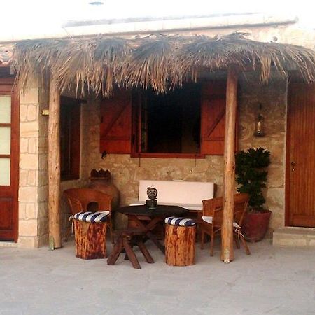 Simona Stone House Villa Polis Ruang foto
