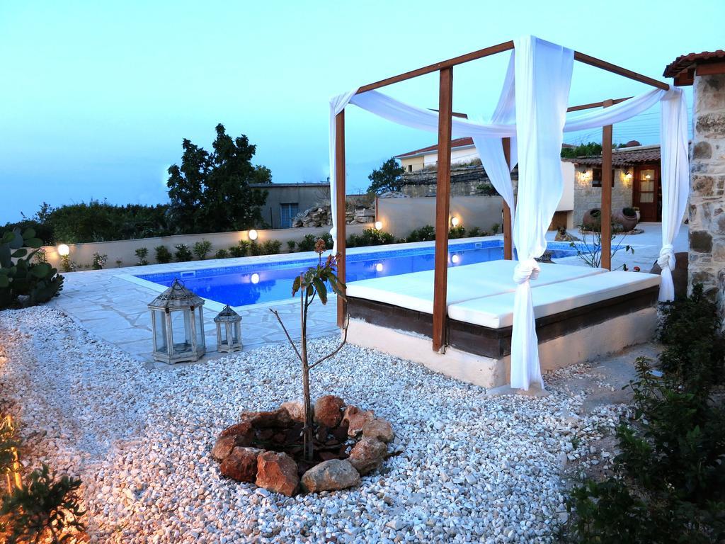 Simona Stone House Villa Polis Ruang foto