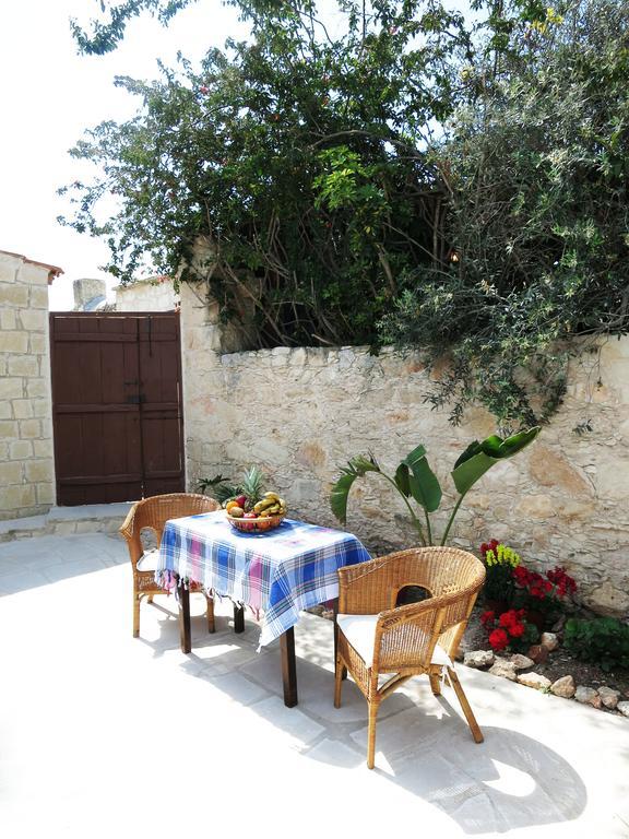 Simona Stone House Villa Polis Ruang foto