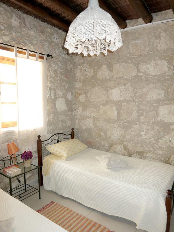 Simona Stone House Villa Polis Ruang foto